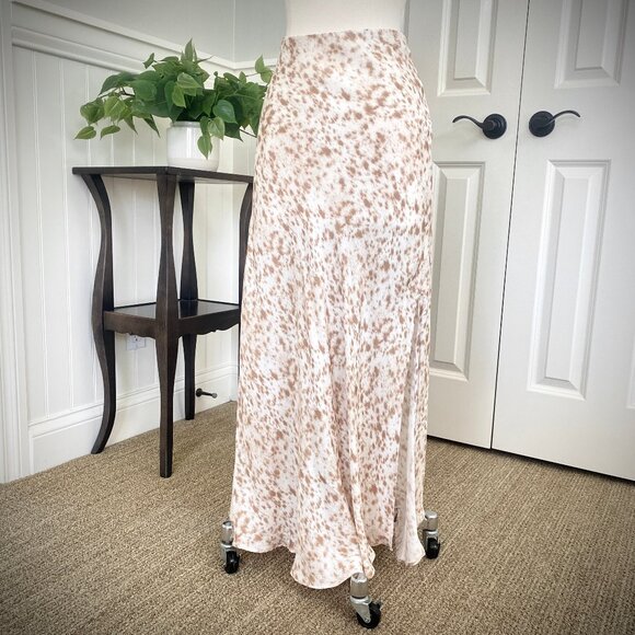 J. Crew NWT Drapey Cupro Flared Skirt in Speckled Animal Print, Small - Picture 3 of 10